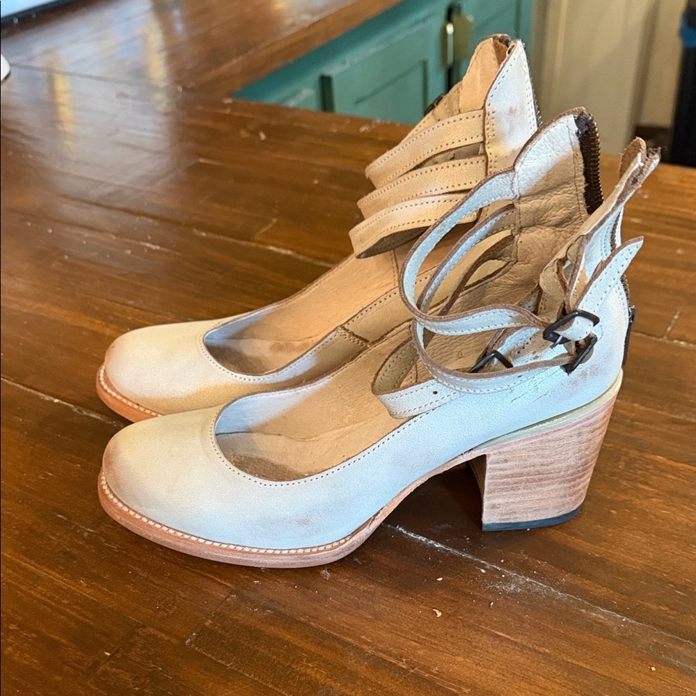 Neutral Ankle-Strap Block Heels in Beige - Picture 2 of 4